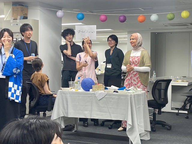 クイズに答える様子